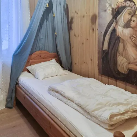 4 Bedroom Beautiful In Ferienhaus